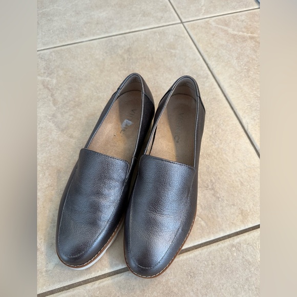 Vionic Kensley NEW pewter women's loafer - Picture 11 of 11